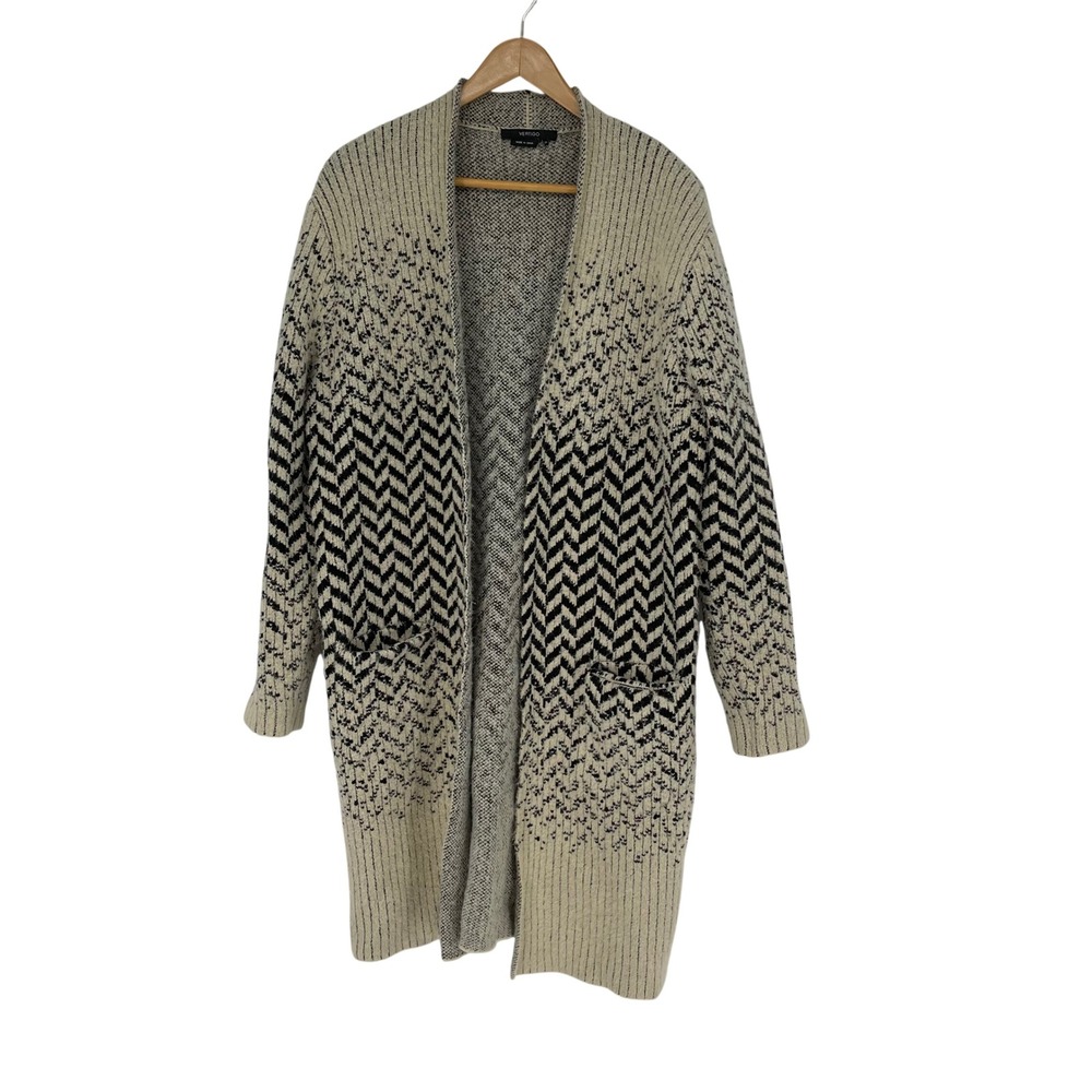 VERTIGO Beige Black Chevron Knit Longline Cardigan Sweater Size M Pockets Cozy‎